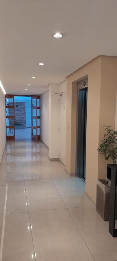 Apartment Dpto De 1 En El Centro De La Ciudad Rosario